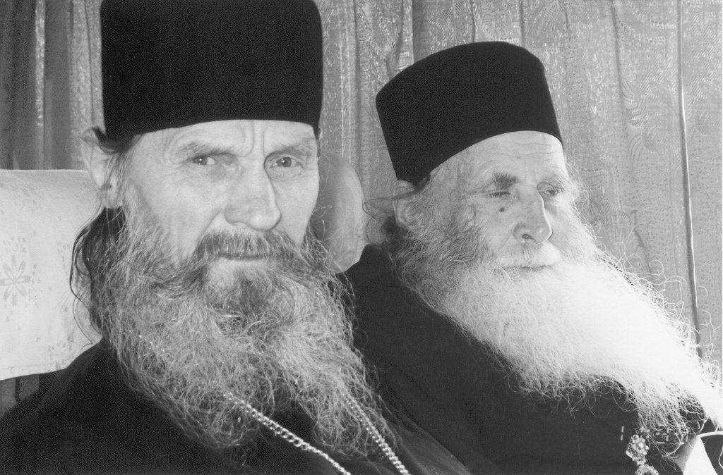 Два старца.  Отец  Кирилл (Соколов) с архимандритом Ионой (Игнатенко)