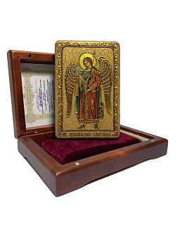 Икона Архангел Гавриил ручной работы из дуба