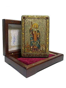 Настольная икона ''Святитель и чудотворец Ермоген, патриарх Московский и всея Руси'' на мореном дубе
