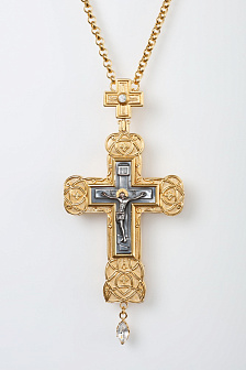 Крест наперсный № 135 литьевое распятие /золочение,серебрение/