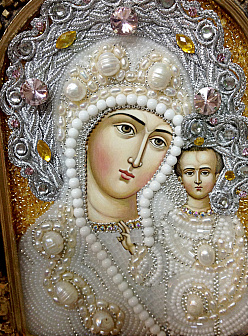 Икона Пресвятой Богородицы Казанская из жемчуга