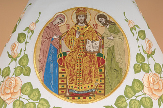 Облачение иерейское №33 вышитое по шерсти (гладь)