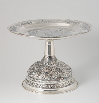 Дискос с поддискосником ручная гравировка, чеканка / ф240мм-песочные часы потира 1, 0л / золочение / серебро (УИН)