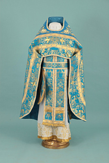 Облачение иерейское №23 парча вышивка оплечья 100%