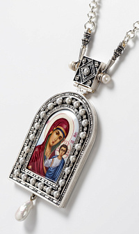 Панагия №1411 / Фианиты / серебрение / Казанская БМ