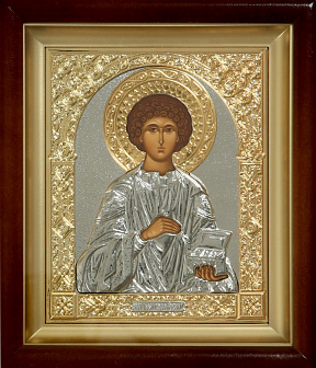 Икона в киоте 15х19 сложный, темпера, риза объёмная, никель, золочение Пантелеимон