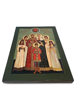 Царская икона 059 Царская Семья с Державной Божией Матерью на зеленом фоне 22х30 001