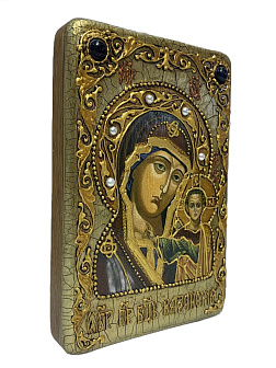 Настольная икона ''Образ Казанской Божией Матери'' на мореном дубе