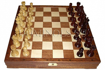 Шахматы классические средние деревянные утяжеленные (высота короля 3,25")