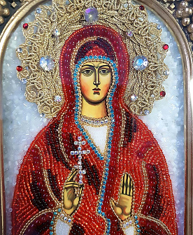 Икона Святая Великомученица Марина, бисер натуральные камни гранат