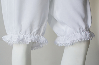 Комплект нижнего белья для погребения: сорочка, штаны, платок на голову из нежного белоснежного батиста