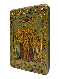 Икона ''Святые Царственные Страстотерпцы'' ручной работы из дуба