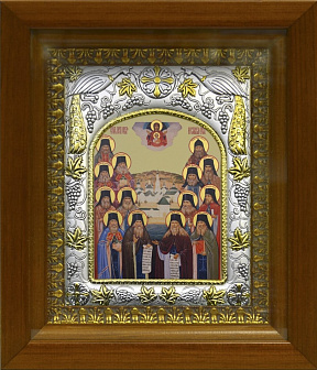 Икона Оптинские старцы, в деревяном киоте