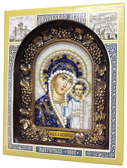 Казанская икона Божией Матери с натуральными камнями
