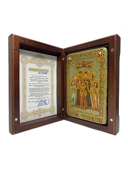 Икона ''Святые Царственные Страстотерпцы'' ручной работы из дуба