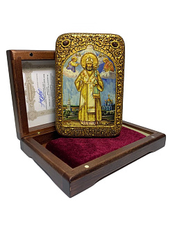 Настольная икона ''Святитель Тихон Задонский'' на мореном дубе