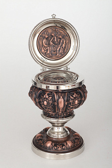 Ковчег для частиц святых мощей №32-а патинирование никель Ковчег для частиц святых мощей №32-а патинирование никель