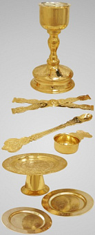 Потир 0, 25 с принадлежностями с вкладышем (нерж. сталь) золочение Потир 0, 25 с принадлежностями с вкладышем (нерж. сталь) золочение