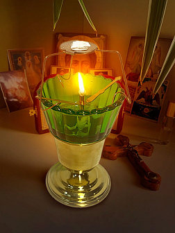 Набор для молитвы: лампада зеленая, ладаница-паучок, ладан 10 гр, масло лампадное 0,3 л