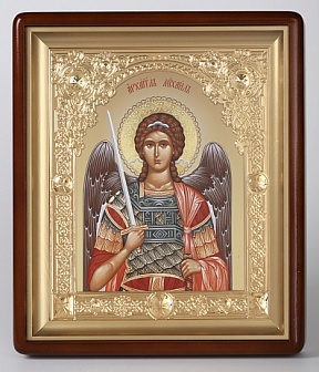 Икона в киоте 24х30 фигурный, фото, рамка фигурная, золочёная Архангел Михаил