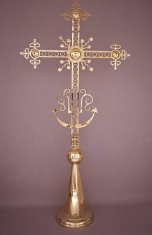 Крест на купол с шаром и конусом (позолота)
