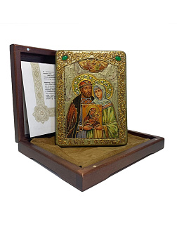 Настольная икона ''Петр и Февронья'' на мореном дубе