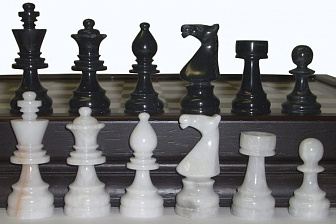 Шахматы каменные Европейские, бархат, венге, мрамор, 43*43см (высота короля 3,50")