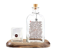 Набор для Святой воды - бутыль и стакан дерево (сосна), краска, лак, латунь, стекло, пробка полимерная синтетическая