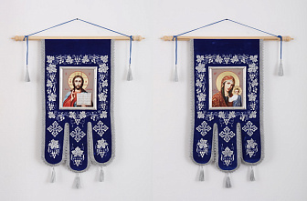 Хоругви малые вышивка гладь ,аппликация,  рамка (пара)