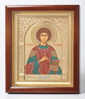 Икона в киоте 15х19 сложный, темпера, венчик, рамка фигурная, золочёная Пантелеимон (золотой фон)
