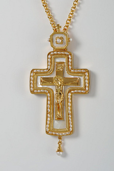 Крест наперсный № 185 литьевое распятие,перламутр /золочение/