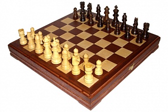 Игровой набор из березы, 43х43см (шахматы + шашки)