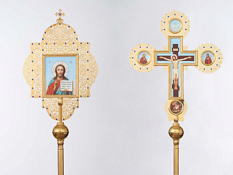 Крест-икона №40 запрестольная выпиловка гравировка фото на пластике золочение камни