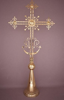 Крест на купол №4 с шаром и конусом золочение