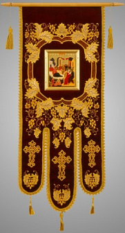 Хоругви большие вышитые гладь+аппликация с рамкой