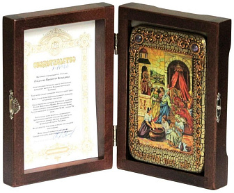 Настольная икона ''Рождество Пресвятой Богородицы'' на мореном дубе