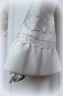 Погребальный комплект из двух видов белой ткани ''Мария''. Ткань: мягкий двухслойный трикотаж и невесомая Ниагара 