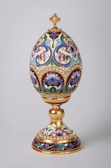 Яйцо пасхальное филигрань, эмаль, роспись, камни на подставке №2 / золочение