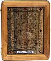 Икона ''Святая Троица'' ручной работы из дуба в футляре