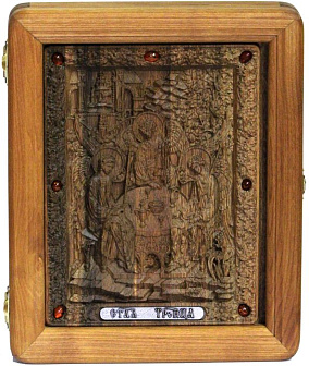 Икона ''Святая Троица'' ручной работы из дуба в футляре