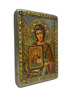 Настольная икона ''Ангел Хранитель'' на мореном дубе