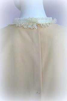 Погребальный комплект Стандарт №10: платье, палантин и платок в руку из тонкого плательного габардина, цвет мягкий бежевый