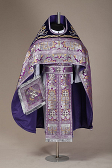 Облачение иерейское №08 парча вышивка оплечья 100%