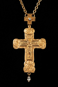 Крест наперсный № 135 литьевое распятие /золочение/ малый