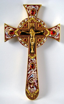 Крест напрестольный мальтийский литьевое распятие, роспись / золочение