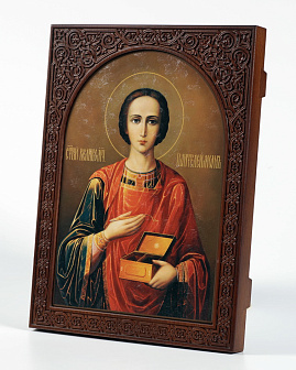 Икона на дереве 25х35 изображение арочное, ковчег с резным обрамлением, упаковка Пантелеимон