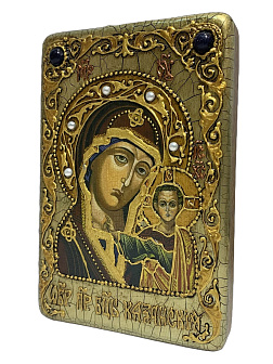 Настольная икона ''Образ Казанской Божией Матери'' на мореном дубе