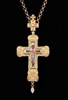 Крест наперсный № 135 финифть /золочение/ малый