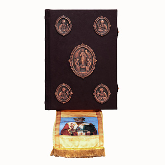 Евангелие 360*240 кожаный оклад г / пл патинирование