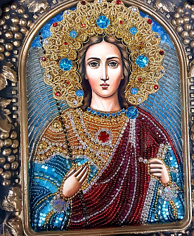 Икона Святой Архангел Михаил, бисер натуральные камни гранат